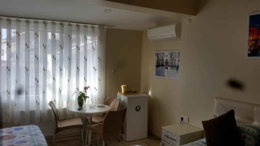 Cicekli Yali Hotel Бююкада Экстерьер фото